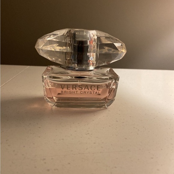 Versace Other - Versace Bright Crystal Eau de Toilette - Clear and Pink